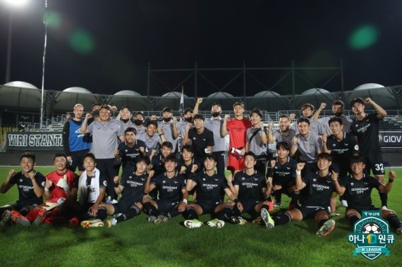 연패를 탈출한 성남은 이제 파이널A그룹 진입을 위한 6위 싸움에 나선다. (한국프로축구연맹 제공) © 뉴스1