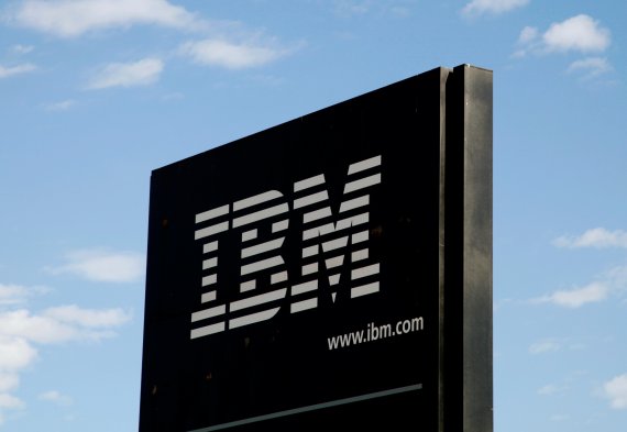 IBM이 자사 블록체인 사업부서 인력을 정리하고 있는 것으로 알려졌다./사진=뉴스1