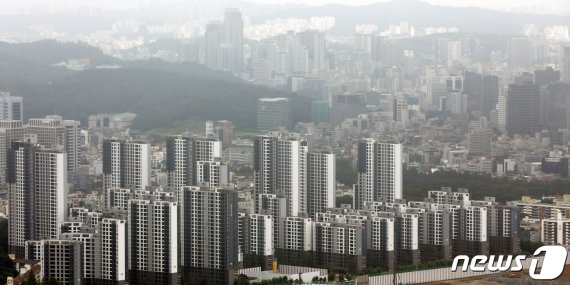 서울 전체 아파트값 956조5327억원, 지난해보다 18.3% 올랐다
