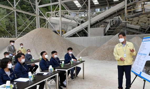 정선군의회, 전운하 의원“석회석 광산, 비산먼지 법적기준 관리 촉구”