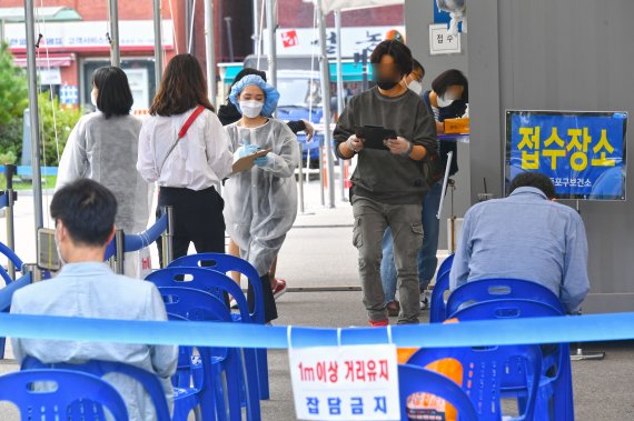 서울시 "추석연휴, 코로나 의심되면 진료소 오세요"