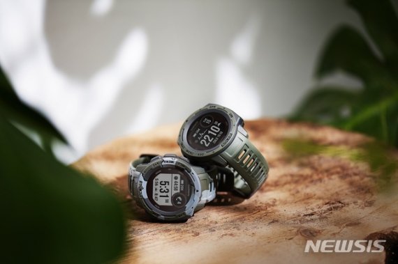 [서울=뉴시스] 가민 인스팅트 솔라 시리즈 (제공=가민코리아)