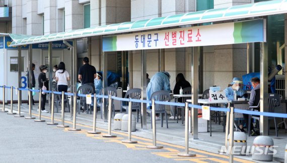 서울 신규확진 51명, 다시 50명대…다나병원 28명·사망 2명(종합)