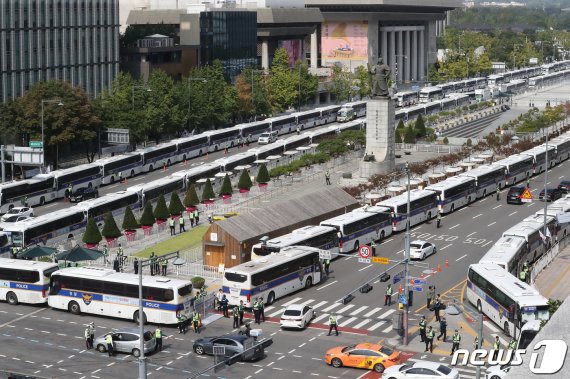 법원, '한글날 집회 금지' 집행정지 신청 전부 기각.. "코로나 확산 우려" (종합)