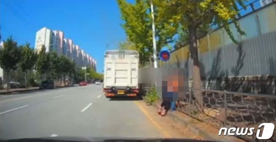 60대 운전자 무차별 폭행 30대남성의 항변 정당하게 폭행했다