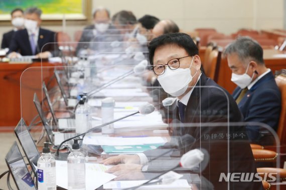 박광온 "사모펀드 환매연기, 규제완화 이후 361건 발생"