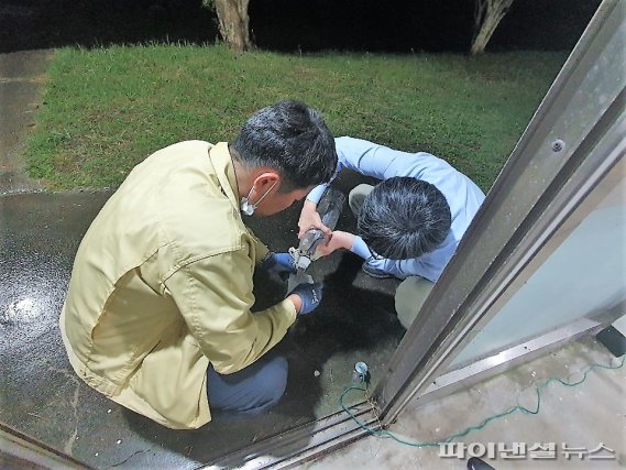 제주지역 정수장 청결상태 점검에 나선 제주도 상하수도본부. [사진=제주도 제공]