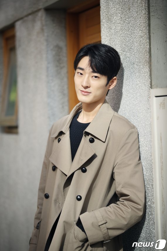 서울 종로구 삼청동 카페. '아름다운 남자, 시벨롬(si bel homme)' 최선 인터뷰./뉴스1 © News1