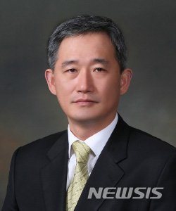 박화진 고용노동부 신임 차관 청와대 제공. 뉴시스