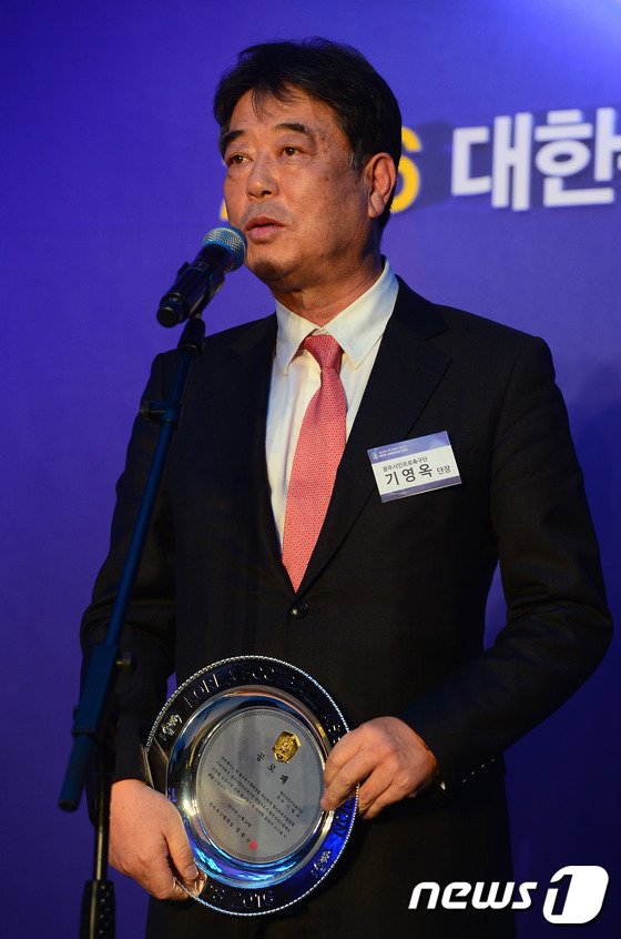 기영옥 전 광주FC 단장이 부산아이파크 신임 대표이사로 선임됐다. © News1 최현규 기자