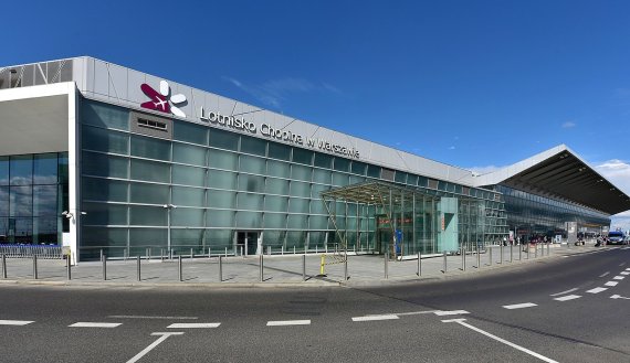 바르샤바 쇼팽 공항 / 사진출처 = 위키피디아