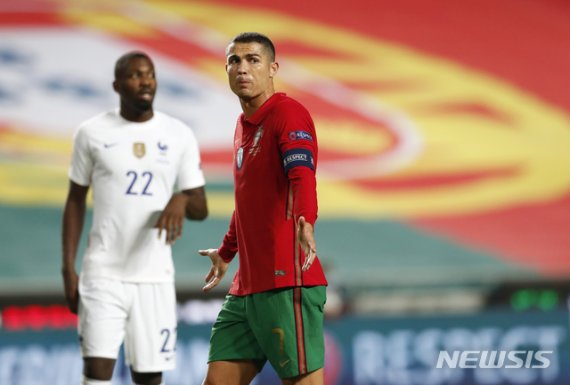 [리스본=AP/뉴시스] 포르투갈의 '축구스타' 크리스티아누 호날두. 2020.11.14.