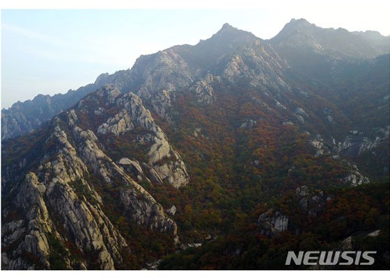 북한 김정은 국무위원장이 금강산관광지구를 시찰했다고 23일 노동신문이 보도했다. 2019.10.18. (사진=노동신문 캡처)