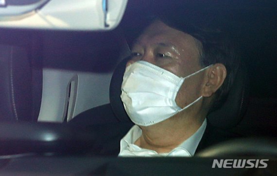檢, '윤대진 친형 의혹' 관련 국세청 본청 압수수색