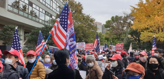 11월 29일 도쿄 도심에서 트럼프 대통령 재선 지지 시위가 열렸다. 사진=조은효 특파원