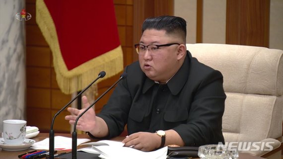 "문재인·바이든, 북한 등 역내 문제 '의견 불일치' 해소해야"