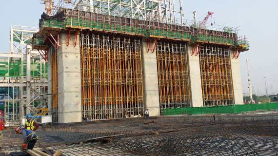 &nbsp;<1등만이 살아남는다> 임상완 천지건설산업 대표이사 "공간마다 가치담는 건축에 혼 담겠다"