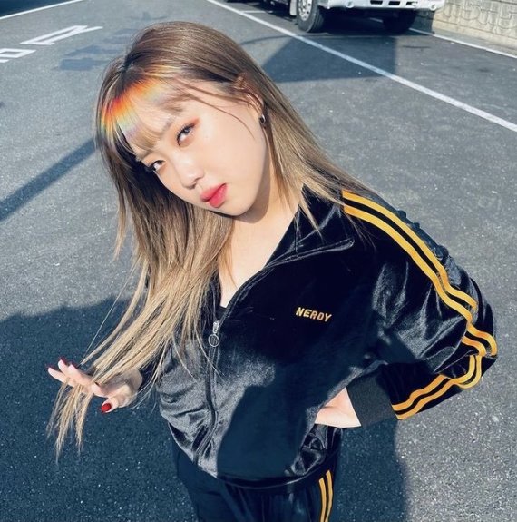 [서울=뉴시스] 이영지. 2020.12.03. (사진 = 인스타그램 캡처) photo@newsis.com /사진=뉴시스