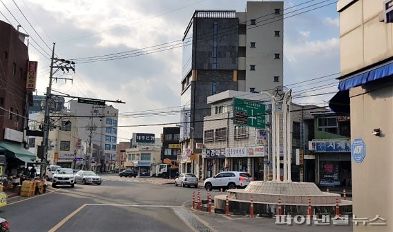 제주 서귀포시 대정읍 하모리 '시계탑 상가거리'