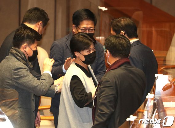 국민의힘, 31시간26분간 필리버스터…초선이 되살린 불씨