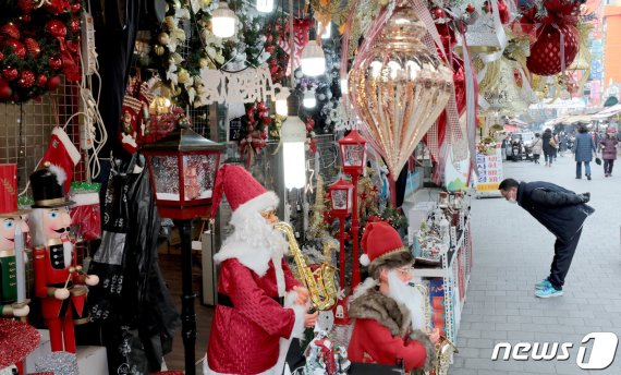 일요일 중부지방 눈에 한파까지 "도로주행 조심"