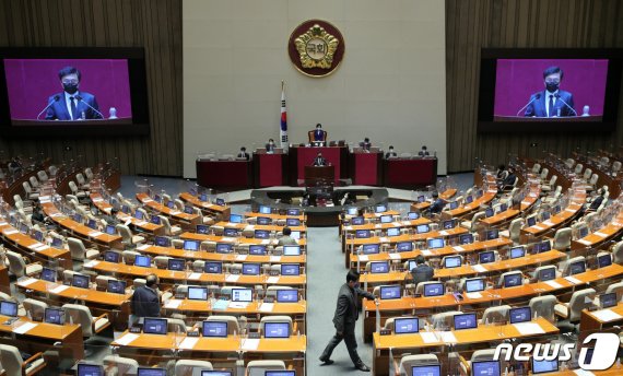 與, 오늘 필리버스터 종결 표결 시도…이탈표 단속에 '표 계산' 복잡