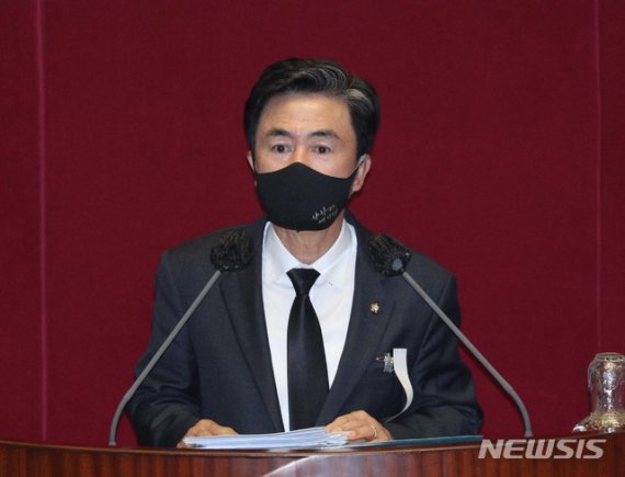 종결 표결에 코로나까지 필리버스터 난항…野 "방법이 없다"