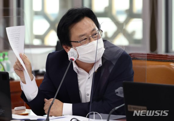 강기윤 의원 당선 뒤 아들·부인 자회사에 '일감 몰아주기' 의혹