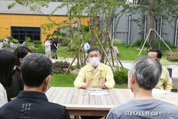 [포커스] 정하영 시장 “대명항은 김포 100년 먹거리”