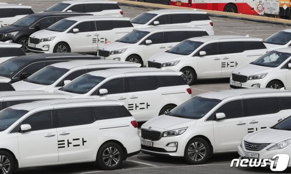서울 서초구의 한 차고지에 타다 차량이 주차된 모습. (뉴스1 DB) 2020.3.11/뉴스1