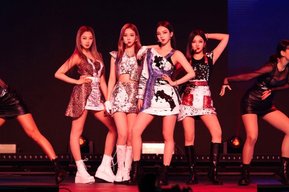 [서울=뉴시스] 에스파_Black Mamba. 2021.01.03. (사진 = SM엔터테인먼트 제공) photo@newsis.com