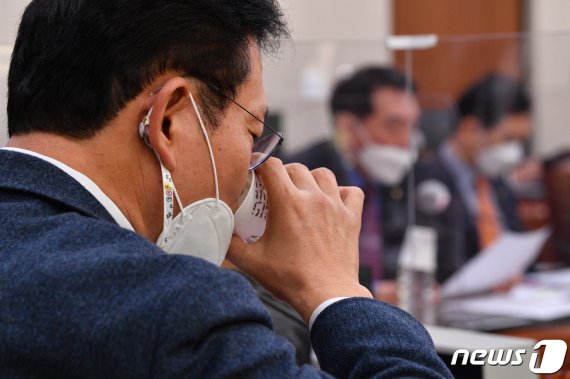 이란 韓선박 억류, 외통위 긴급간담회 "국민 무사귀환 가장 중요"