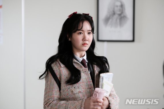 [서울=뉴시스]배우 진지희. (사진=SBS '펜트하우스' 제공) 2021.01.06. photo@newsis.com