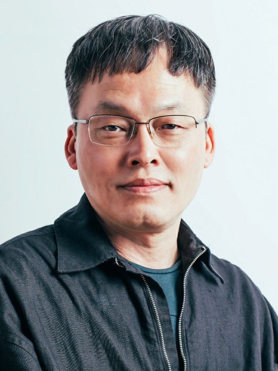 영진위 위원장에 김영진 교수, 부위원장에 최재원