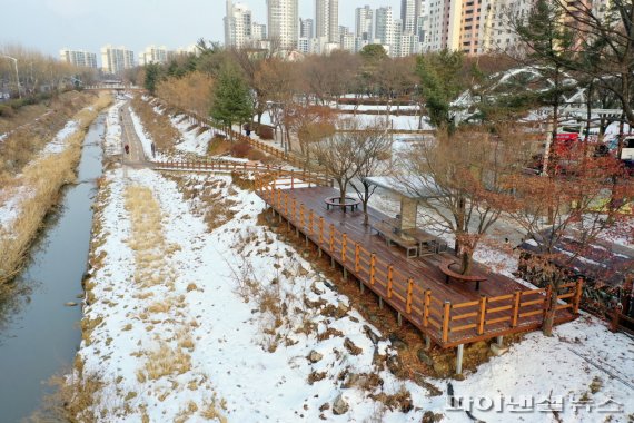 과천시 중앙공원 자전거 플랫폼. 사진제공=과천시