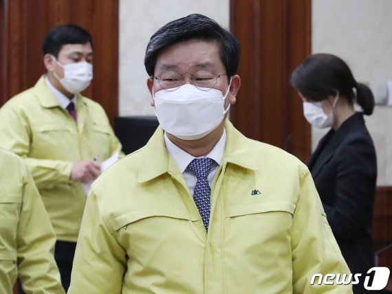 전해철 행안장관, 부산 권한대행 통화 "차질없는 시정 수행 해달라"