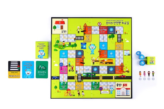 메르세데스-벤츠 모바일키즈 교통안전 홈보드게임 '모키의 안전한 하교길'