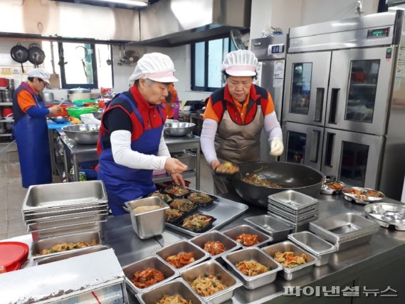 시흥시 노인일자리 사업-조리고볶고. 사진제공=시흥시