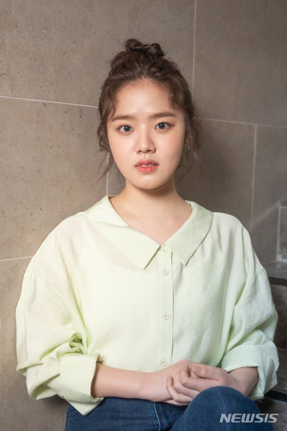 [서울=뉴시스]배우 김향기. (사진=롯데엔터테인먼트 제공) 2021.02.05. photo@newsis.com