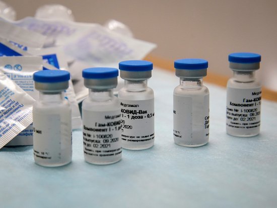전세계가 비웃었던 러시아 코로나19 백신.. 대반전