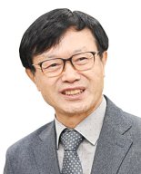 [서초포럼] 눈먼 큐피드의 화살