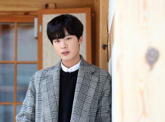 드라마 스카이캐슬에 출연하는 배우 김동희가 뉴스1과 인터뷰를 하고 있다. 2019.1.11/뉴스1 © News1 송원영 기자