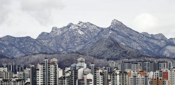 '눈 덮인 북한산' 다시 겨울왕국