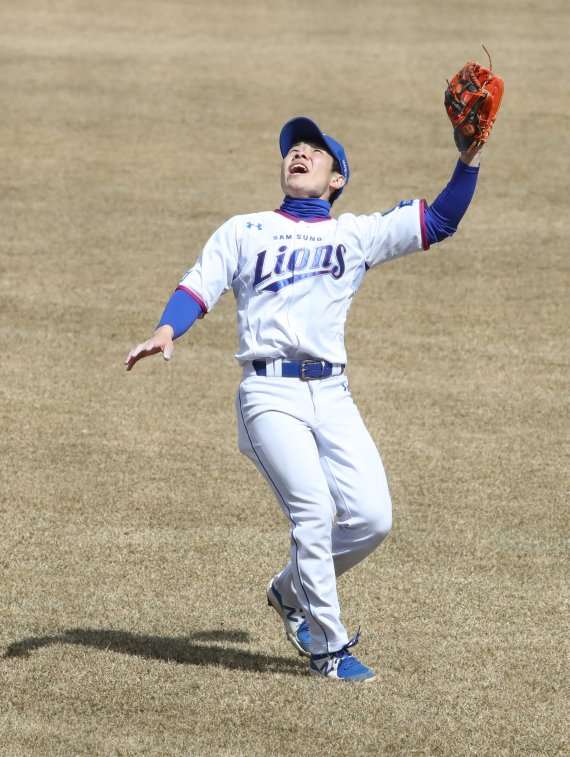 삼성 라이온즈 내야수 김지찬은 3일 롯데자이언츠와의 연습경기에서 4타수 1안타를 기록했다.(삼성 라이온즈 제공) © 뉴스1