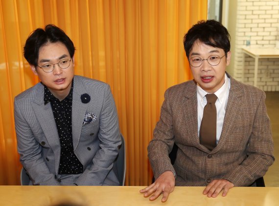 개그맨 박영진과 권재관(오른쪽) © News1 김진환 기자