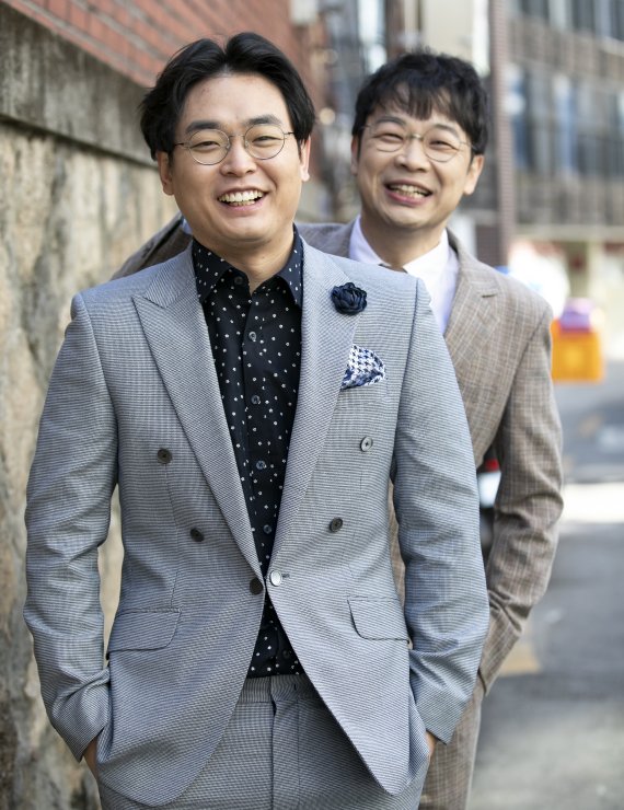 개그맨 박영진과 권재관(오른쪽) © News1 김진환 기자