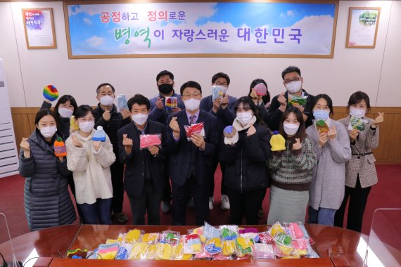 부산병무청, 신생아살리기 모자뜨기 캠페인 참여