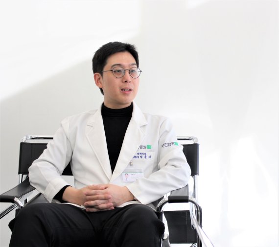 "손안의 주치의 시대, AI로 앞당길 것" [인터뷰]