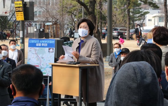 박영선 더불어민주당 서울시장 후보가 14일 서울 은평구 서울혁신센터에서 정책발표를 하고 있다. 사진=뉴스1화상