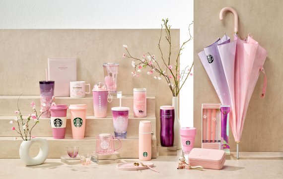 벚꽃 성큼...스타벅스, 체리블라썸 시즌 시작